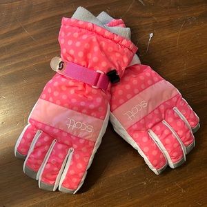 Scott big girls snow gloves NWOT excellent condition
